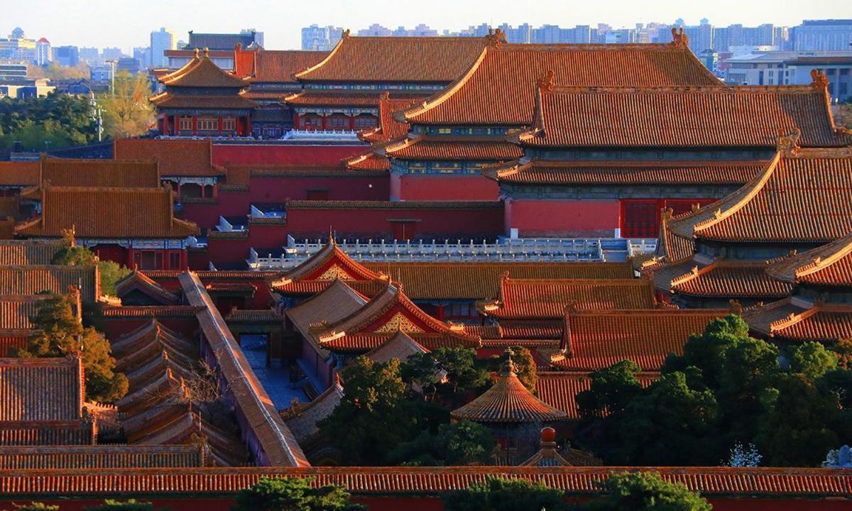 The East Hotel-Very Close To The Drum Tower,The Lama Temple,Houhai Bar Street,And The Forbidden City,There Are Many Old Beijing Traditional Hutongs Around The Hotel ,Experience The Culture Of Old Beijing Hutongs,Near Exit A Of Shichahai On Metro Line Exterior foto